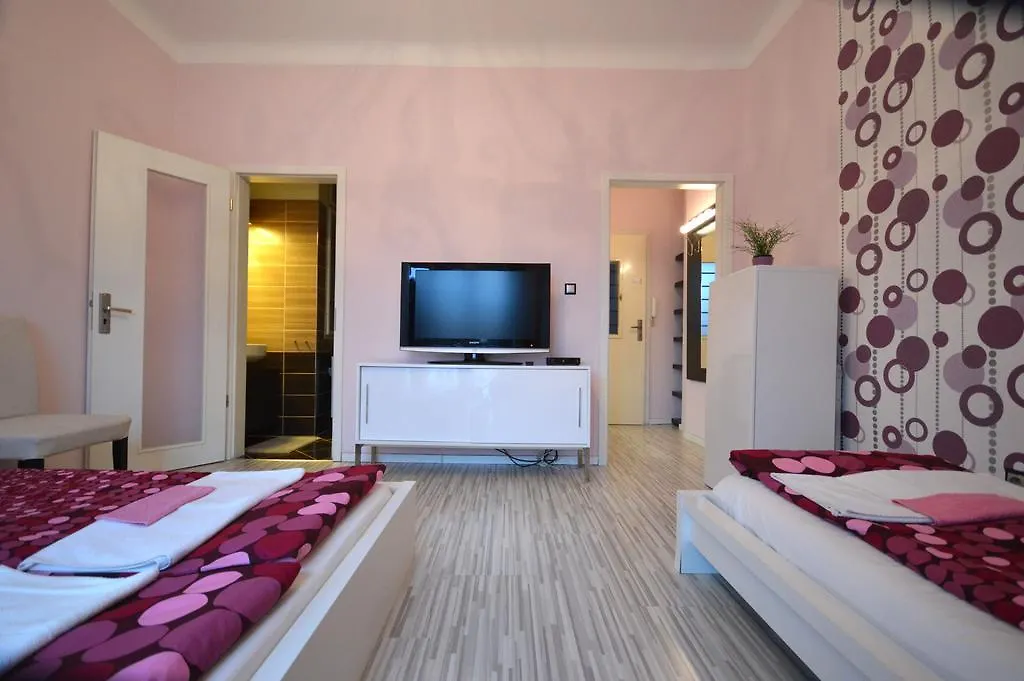 Pulse Jackquaters Apartment Budapest 0*,  Hungary